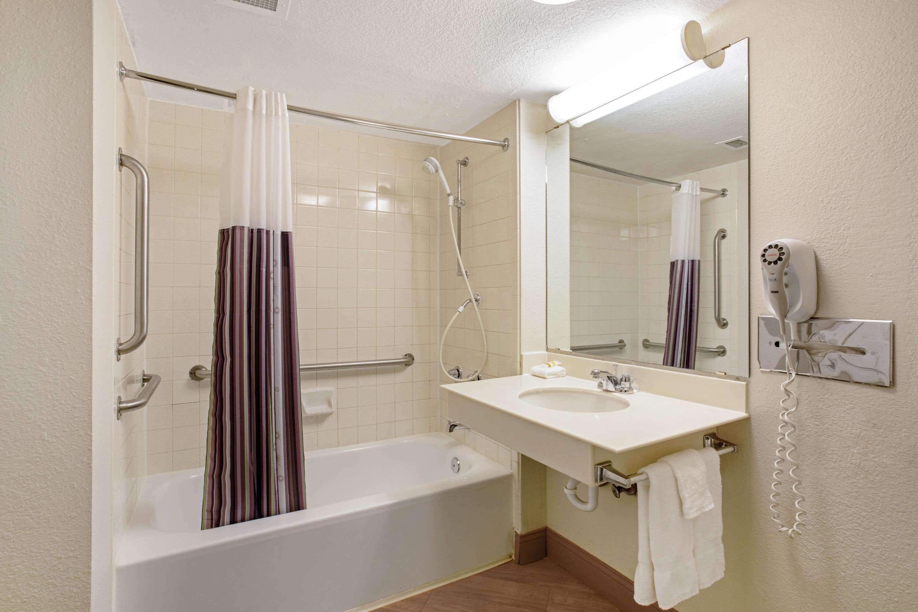 La Quinta Inn by Wyndham Denver Golden Eksteriør bilde