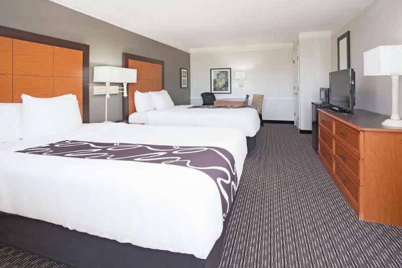 La Quinta Inn by Wyndham Denver Golden Eksteriør bilde